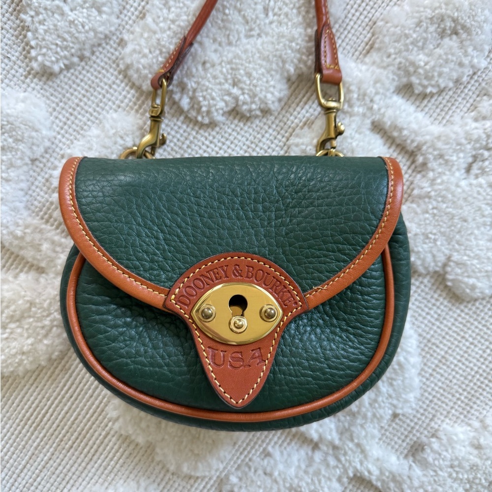 Vintage Emerald Green Dooney & Bourke Crossbody or Belt/Waist Bag - 80s/90s